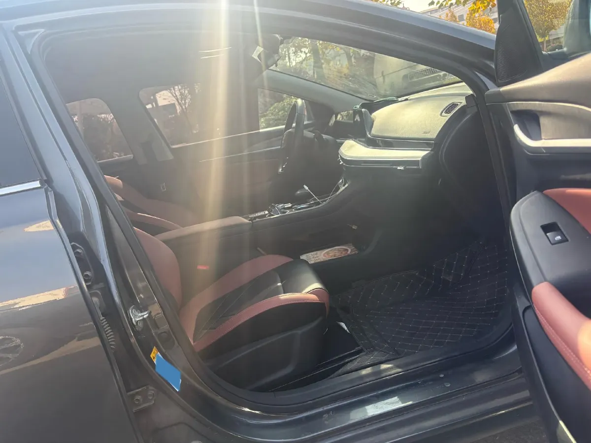 2023 ChangAn Eado 1.4T 160HP L4 7DCT,autocango,china used car exporter,china ev exporter,chinese used car exporter,chinese used ev exporter