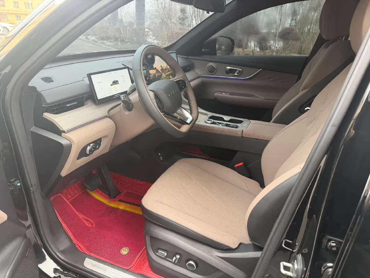 2025 Fulwin FulwinT8 1.5T 156HP L4 1DHT PHEV 18.67KWH,autocango,china used car exporter,china ev exporter,chinese used car exporter,chinese used ev exporter