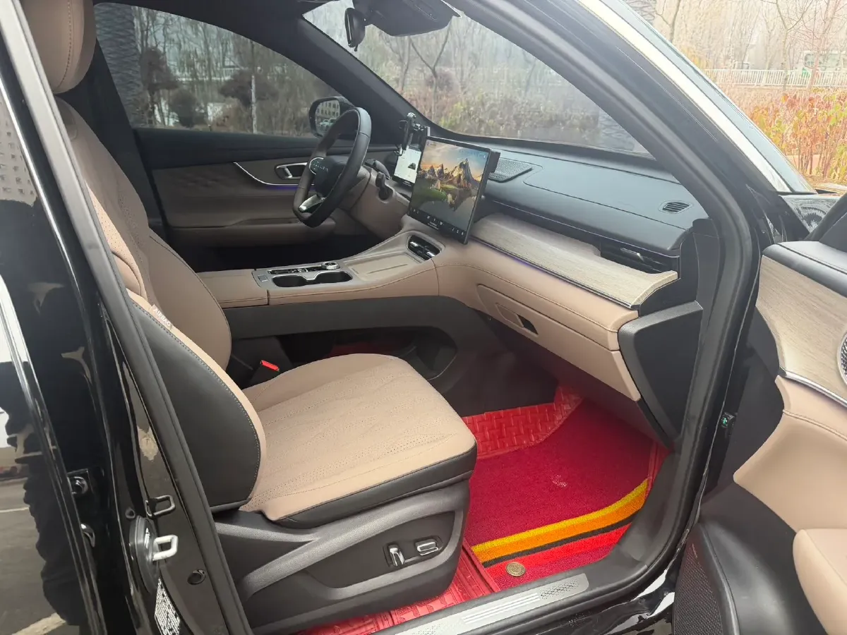 2025 Fulwin FulwinT8 1.5T 156HP L4 1DHT PHEV 18.67KWH,autocango,china used car exporter,china ev exporter,chinese used car exporter,chinese used ev exporter