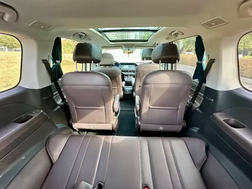 2021 GAC Trumpchi M6 1.5T 169HP L4 7DCT,autocango,china used car exporter,china ev exporter,chinese used car exporter,chinese used ev exporter