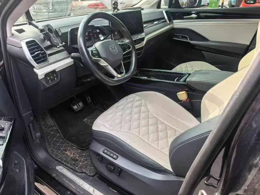 2021 Volkswagen ID.6 Crozz BEV 84.8KWH,autocango,china used car exporter,china ev exporter,chinese used car exporter,chinese used ev exporter