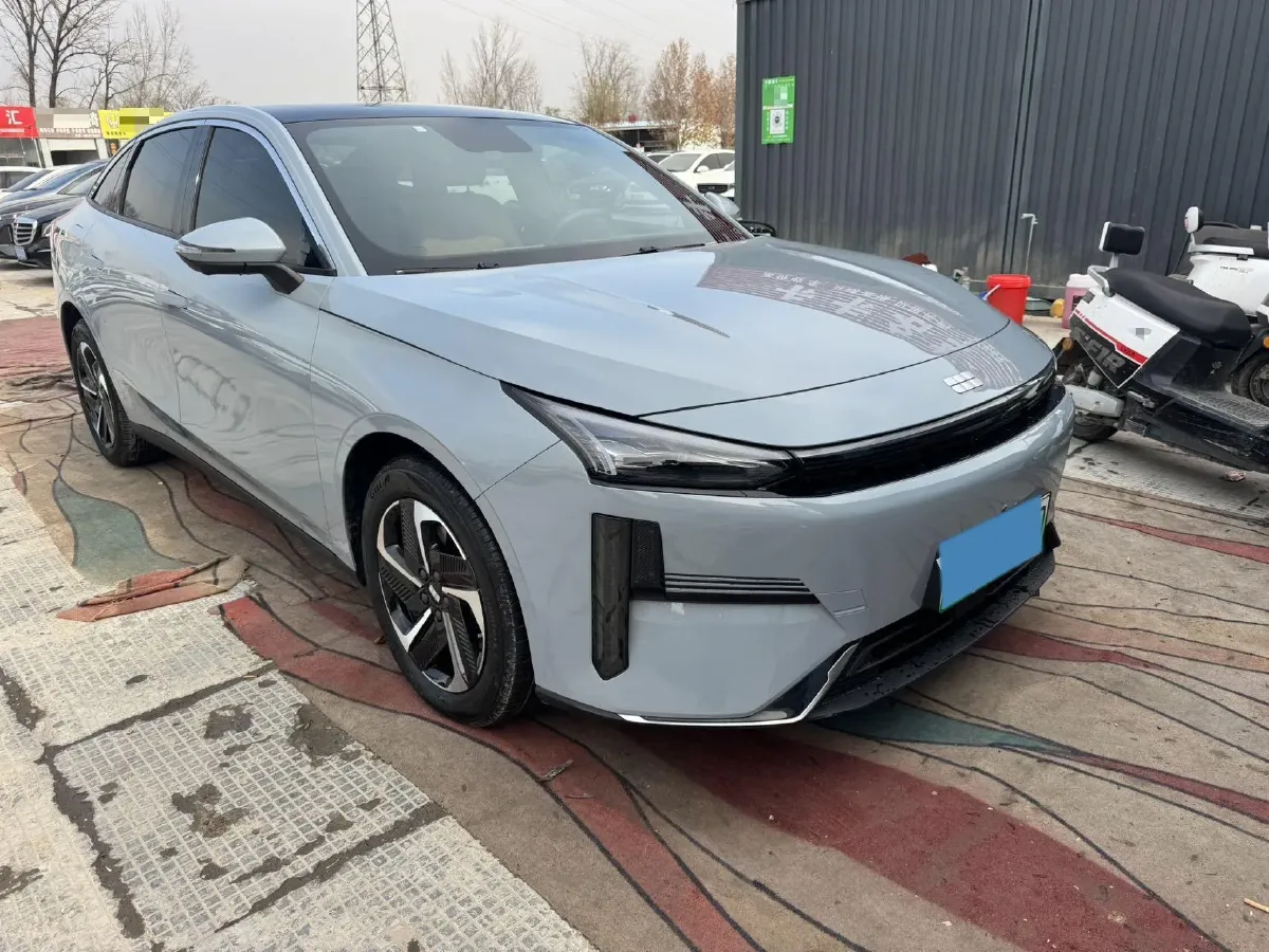 2023 Geely Galaxy L6 1.5T 163HP L4 3DHT PHEV,autocango,china used car exporter,china ev exporter,chinese used car exporter,chinese used ev exporter