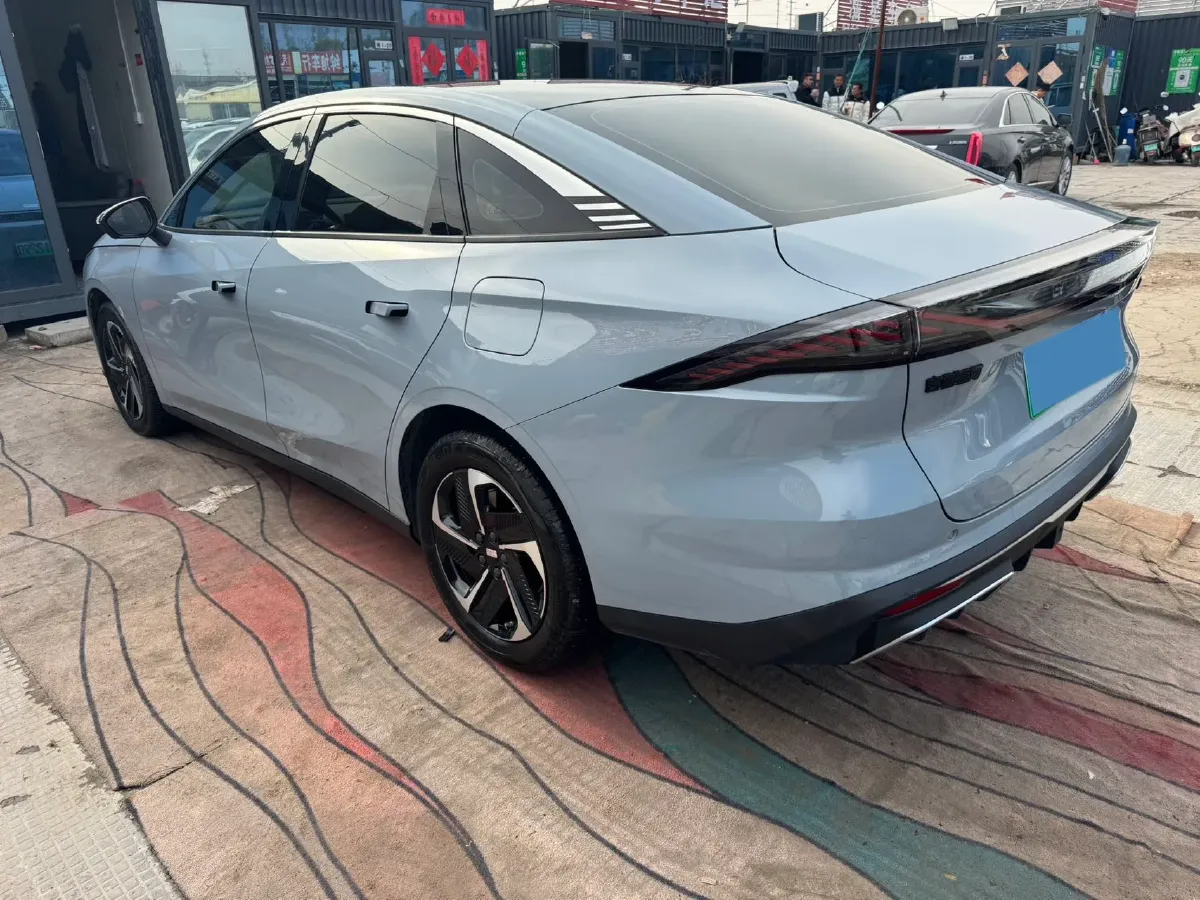 2023 Geely Galaxy L6 1.5T 163HP L4 3DHT PHEV,autocango,china used car exporter,china ev exporter,chinese used car exporter,chinese used ev exporter