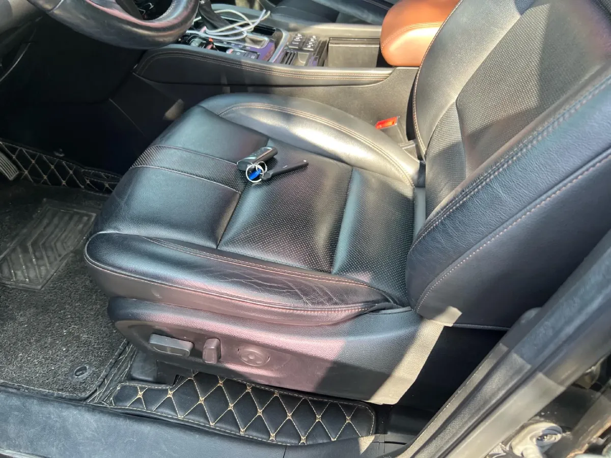 2017 GAC Trumpchi GS8 2.0T 201HP L4 6AT,autocango,china used car exporter,china ev exporter,chinese used car exporter,chinese used ev exporter