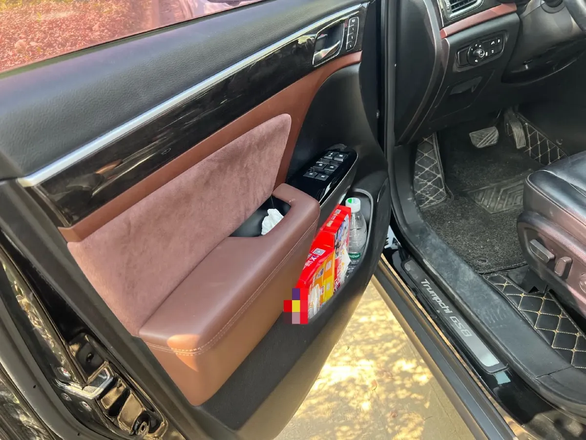 2017 GAC Trumpchi GS8 2.0T 201HP L4 6AT,autocango,china used car exporter,china ev exporter,chinese used car exporter,chinese used ev exporter