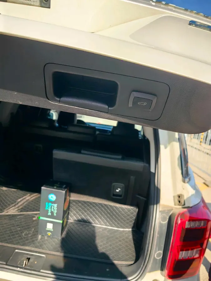 2017 GAC Trumpchi GS8 2.0T 201HP L4 6AT,autocango,china used car exporter,china ev exporter,chinese used car exporter,chinese used ev exporter