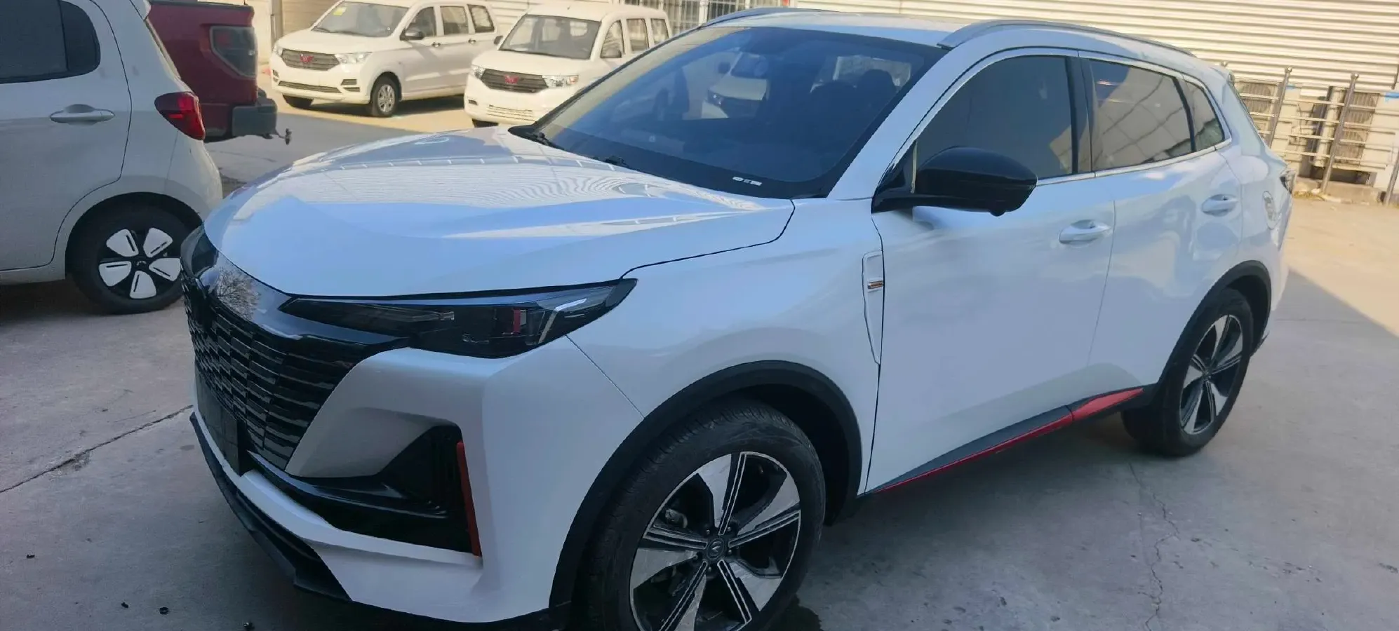 2022 ChangAn Oshan X7 Plus 1.5T 188HP L4 7DCT,autocango,china used car exporter,china ev exporter,chinese used car exporter,chinese used ev exporter