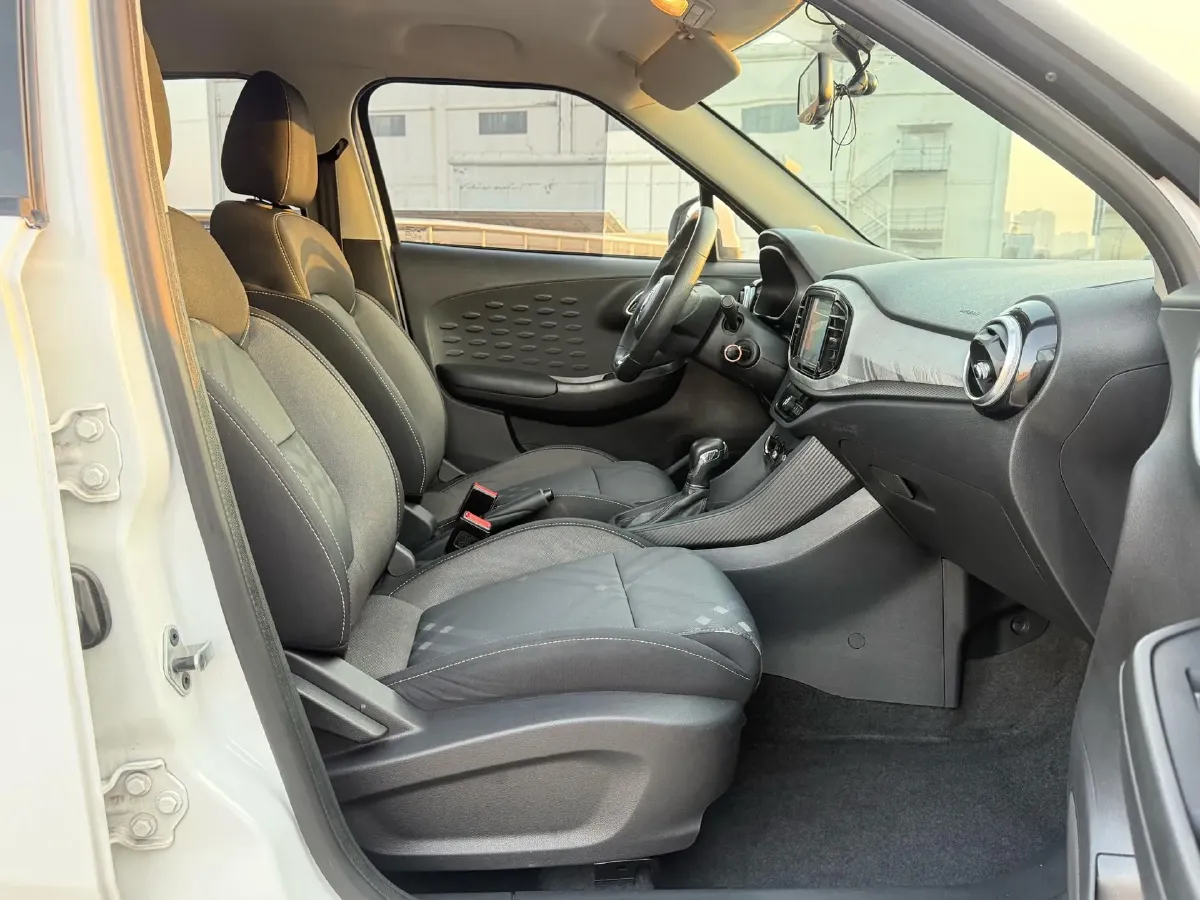 2017 MG 3 1.5L 117HP L4 4AT,autocango,china used car exporter,china ev exporter,chinese used car exporter,chinese used ev exporter