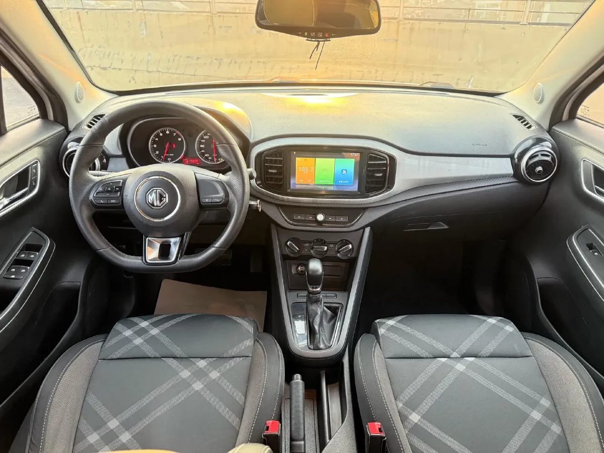 2017 MG 3 1.5L 117HP L4 4AT,autocango,china used car exporter,china ev exporter,chinese used car exporter,chinese used ev exporter