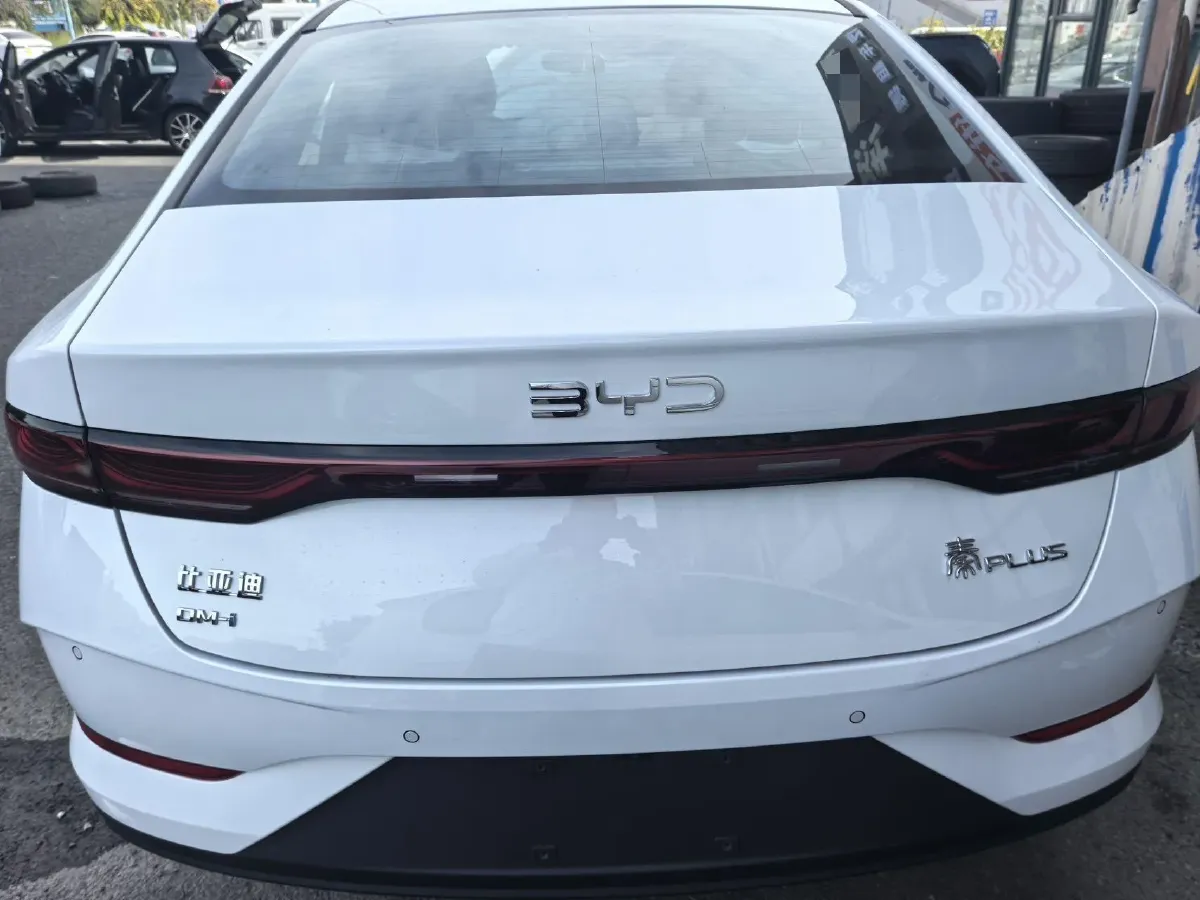 2025 BYD Qin Plus 1.5L 101HP L4 E-CVT PHEV 7.68KWH,autocango,china used car exporter,china ev exporter,chinese used car exporter,chinese used ev exporter