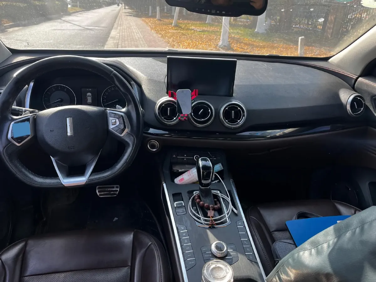 2017 WEY VV5 2.0T 197HP L4 7DCT,autocango,china used car exporter,china ev exporter,chinese used car exporter,chinese used ev exporter