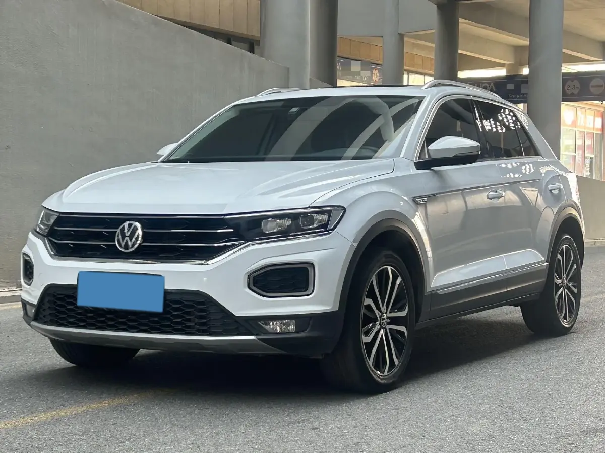 2021 Volkswagen T-Roc 1.4T 150HP L4 7DCT