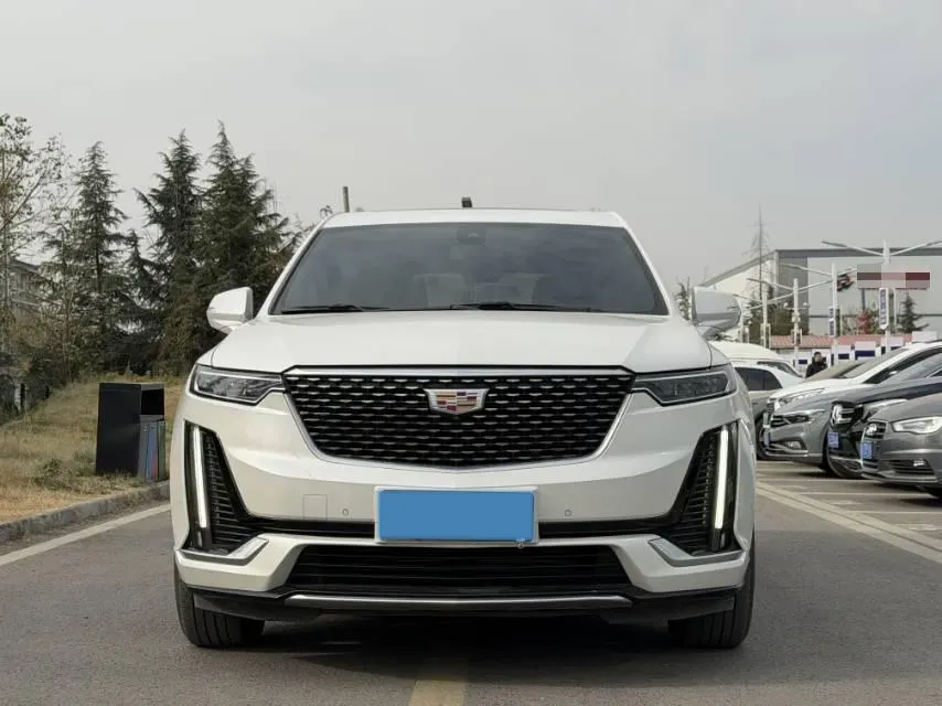 2022 Cadillac XT6 2.0T 237HP L4 9AT,autocango,china used car exporter,china ev exporter,chinese used car exporter,chinese used ev exporter