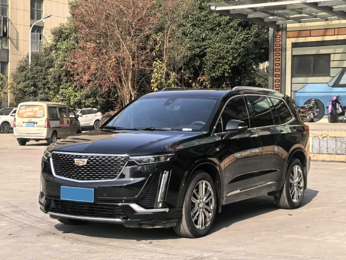 2022 Cadillac XT6 2.0T 237HP L4 9AT