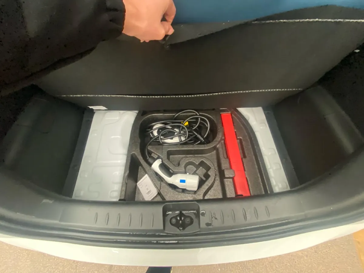 2022 ChangAn BenBen E-Star BEV 31.95KWH,autocango,china used car exporter,china ev exporter,chinese used car exporter,chinese used ev exporter