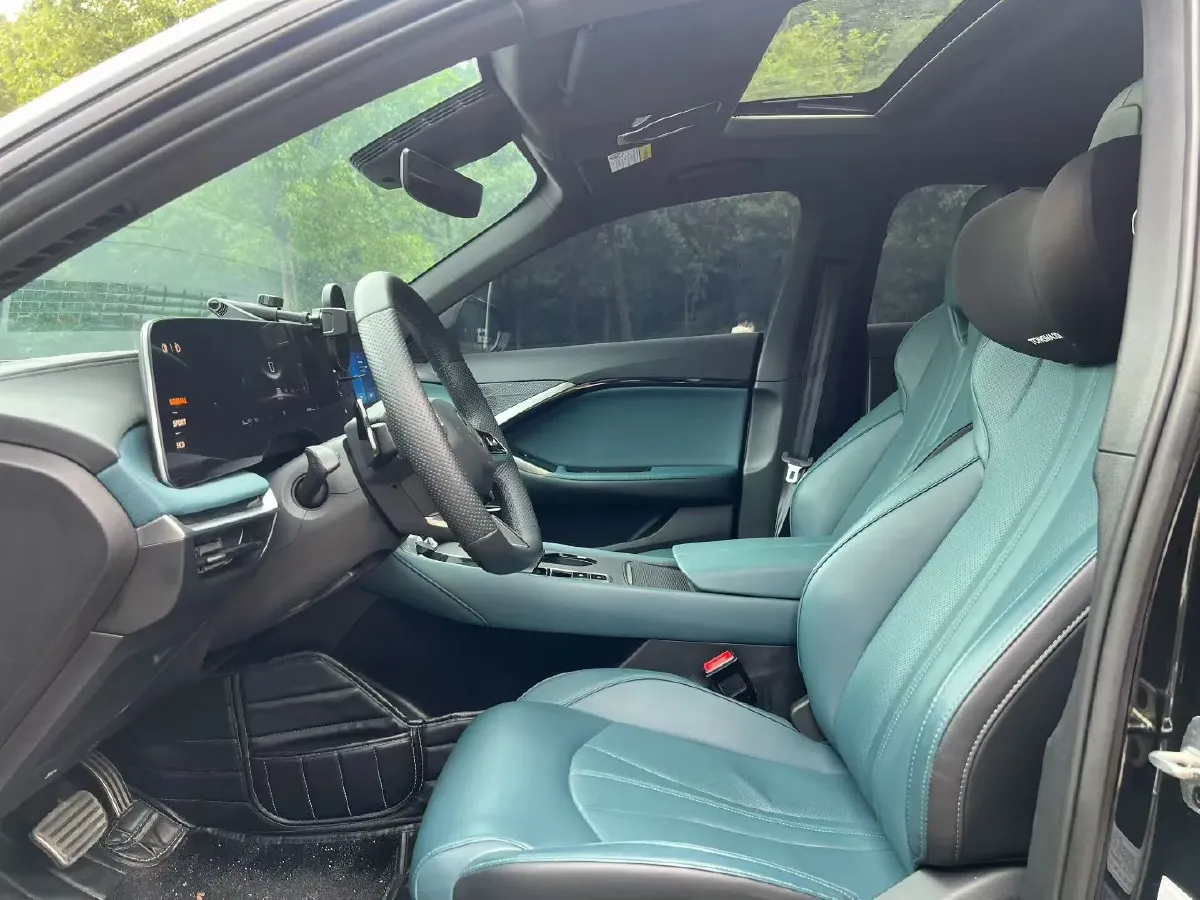 2023 MG 7 1.5T 188HP L4 7DCT,autocango,china used car exporter,china ev exporter,chinese used car exporter,chinese used ev exporter