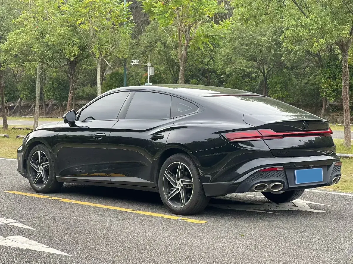 2023 MG 7 1.5T 188HP L4 7DCT,autocango,china used car exporter,china ev exporter,chinese used car exporter,chinese used ev exporter