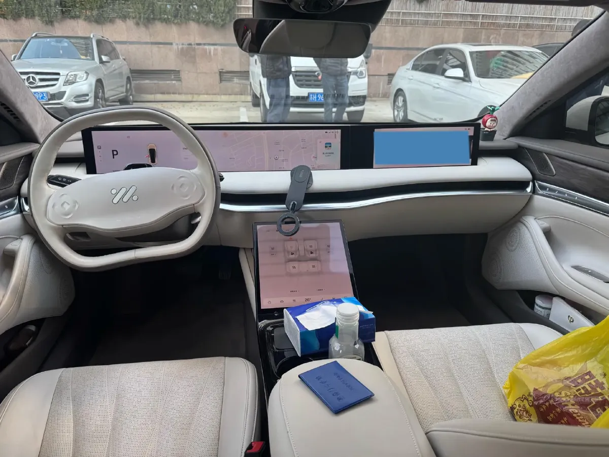 2022 IM L7 BEV 90KWH,autocango,china used car exporter,china ev exporter,chinese used car exporter,chinese used ev exporter