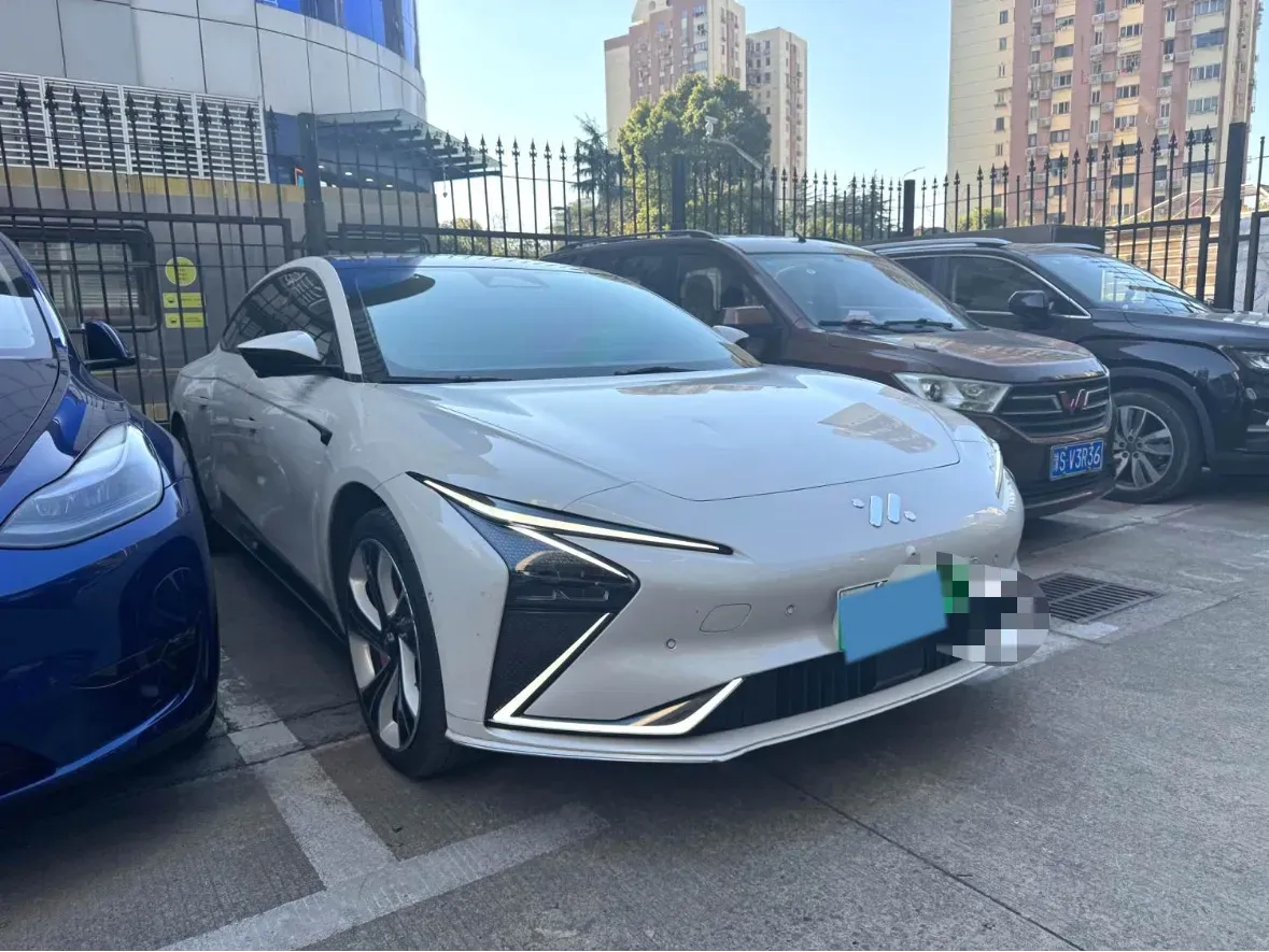 2022 IM L7 BEV 90KWH,autocango,china used car exporter,china ev exporter,chinese used car exporter,chinese used ev exporter