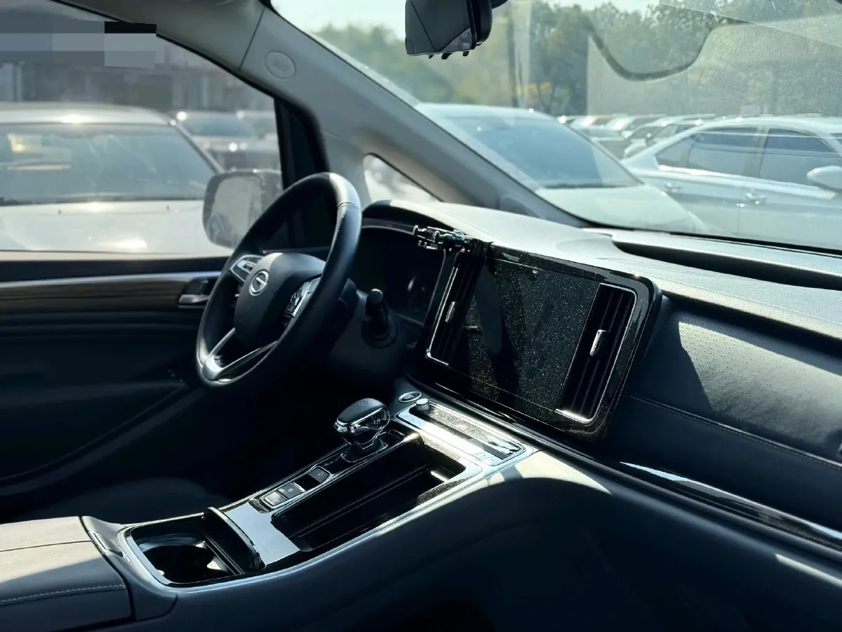 2024 GAC Trumpchi M8 2.0T 252HP L4 8AT,autocango,china used car exporter,china ev exporter,chinese used car exporter,chinese used ev exporter