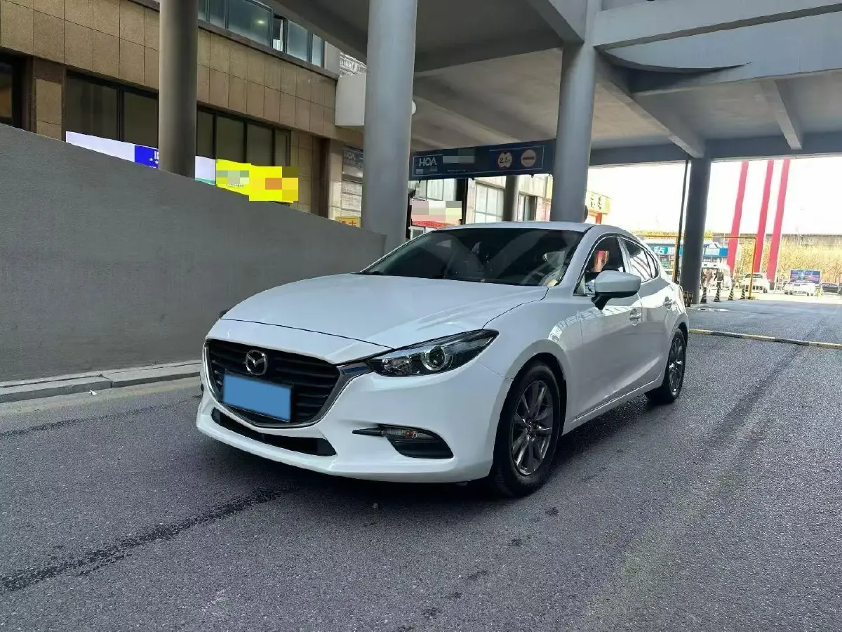 2019 Mazda 3 Axela 1.5L 117HP L4 6AT
