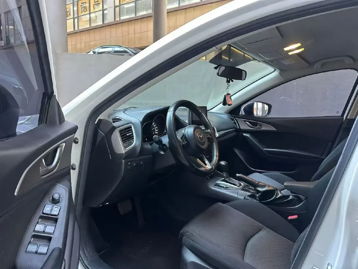 2019 Mazda 3 Axela 1.5L 117HP L4 6AT,autocango,china used car exporter,china ev exporter,chinese used car exporter,chinese used ev exporter