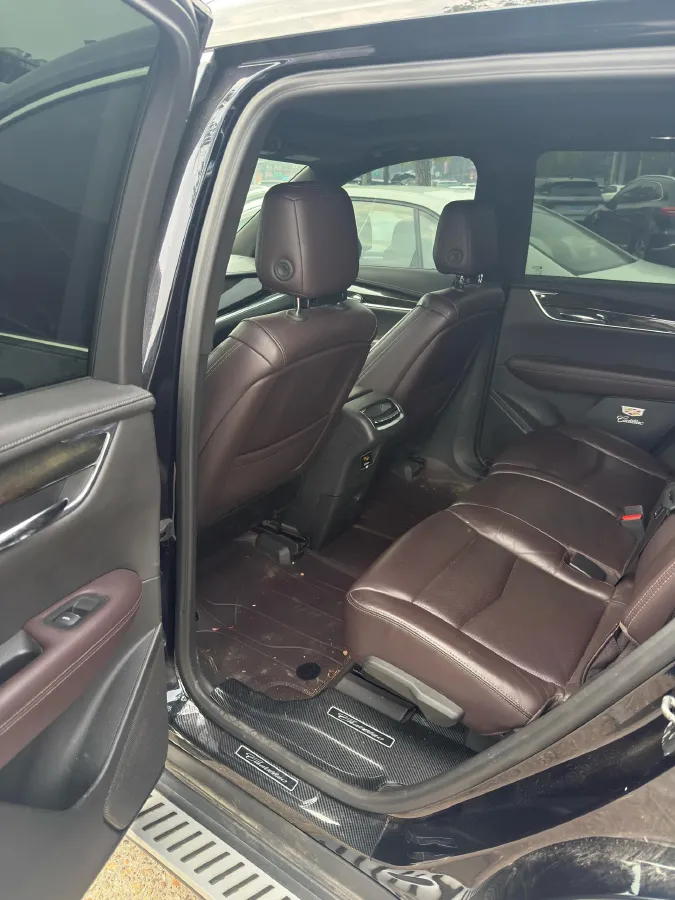 2020 Cadillac XT6 2.0T 237HP L4 9AT,autocango,china used car exporter,china ev exporter,chinese used car exporter,chinese used ev exporter