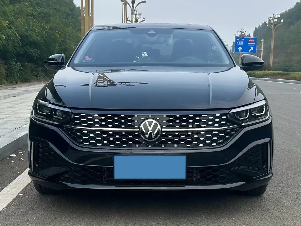 2024 Volkswagen Lavida 1.5T 160HP L4 7DCT,autocango,china used car exporter,china ev exporter,chinese used car exporter,chinese used ev exporter