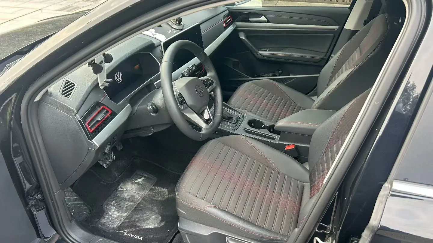 2024 Volkswagen Lavida 1.5T 160HP L4 7DCT,autocango,china used car exporter,china ev exporter,chinese used car exporter,chinese used ev exporter
