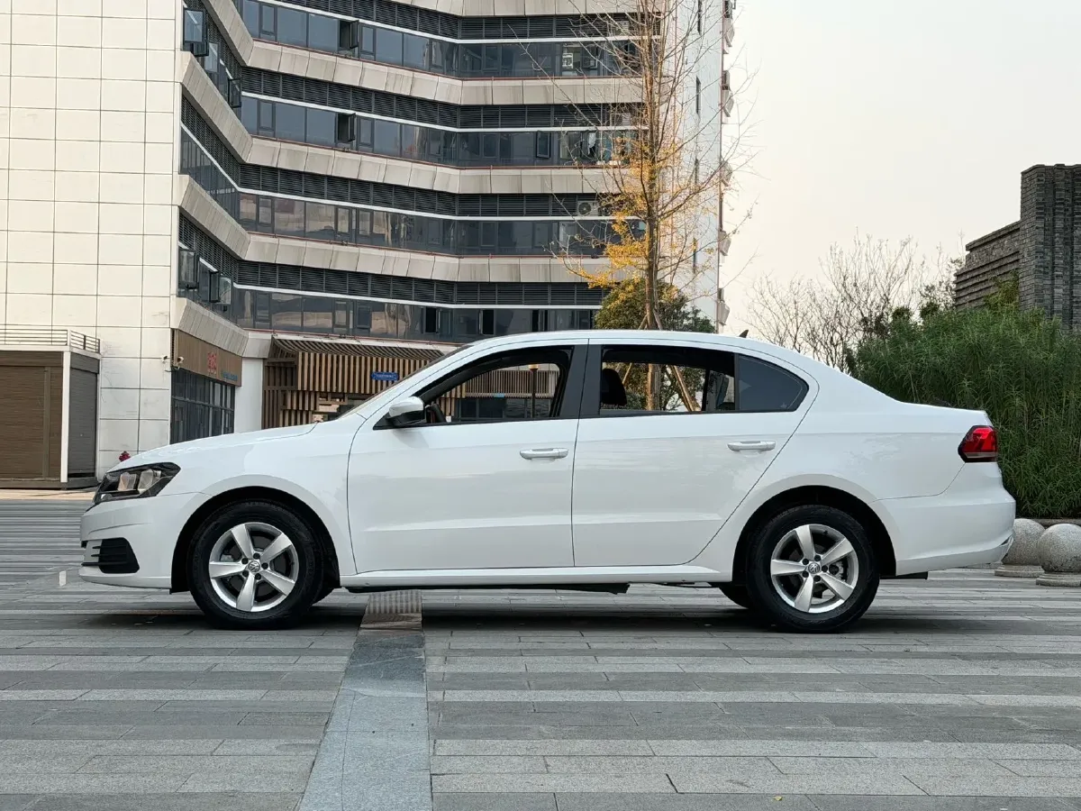 2019 ChangAn Eado XT 1.6L 128HP L4 6AT,autocango,china used car exporter,china ev exporter,chinese used car exporter,chinese used ev exporter