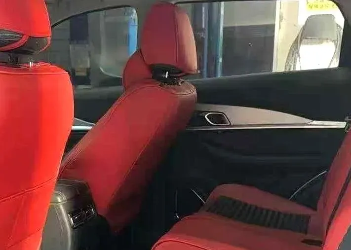 2020 Jetour X70M 1.5T 156HP L4 6MT,autocango,china used car exporter,china ev exporter,chinese used car exporter,chinese used ev exporter