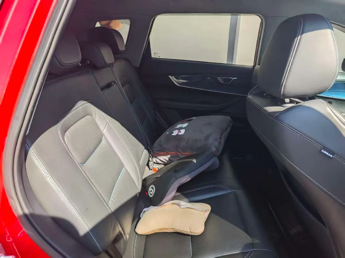 2021 Chery Tiggo 7 Plus 1.6T 197HP L4 7DCT,autocango,china used car exporter,china ev exporter,chinese used car exporter,chinese used ev exporter