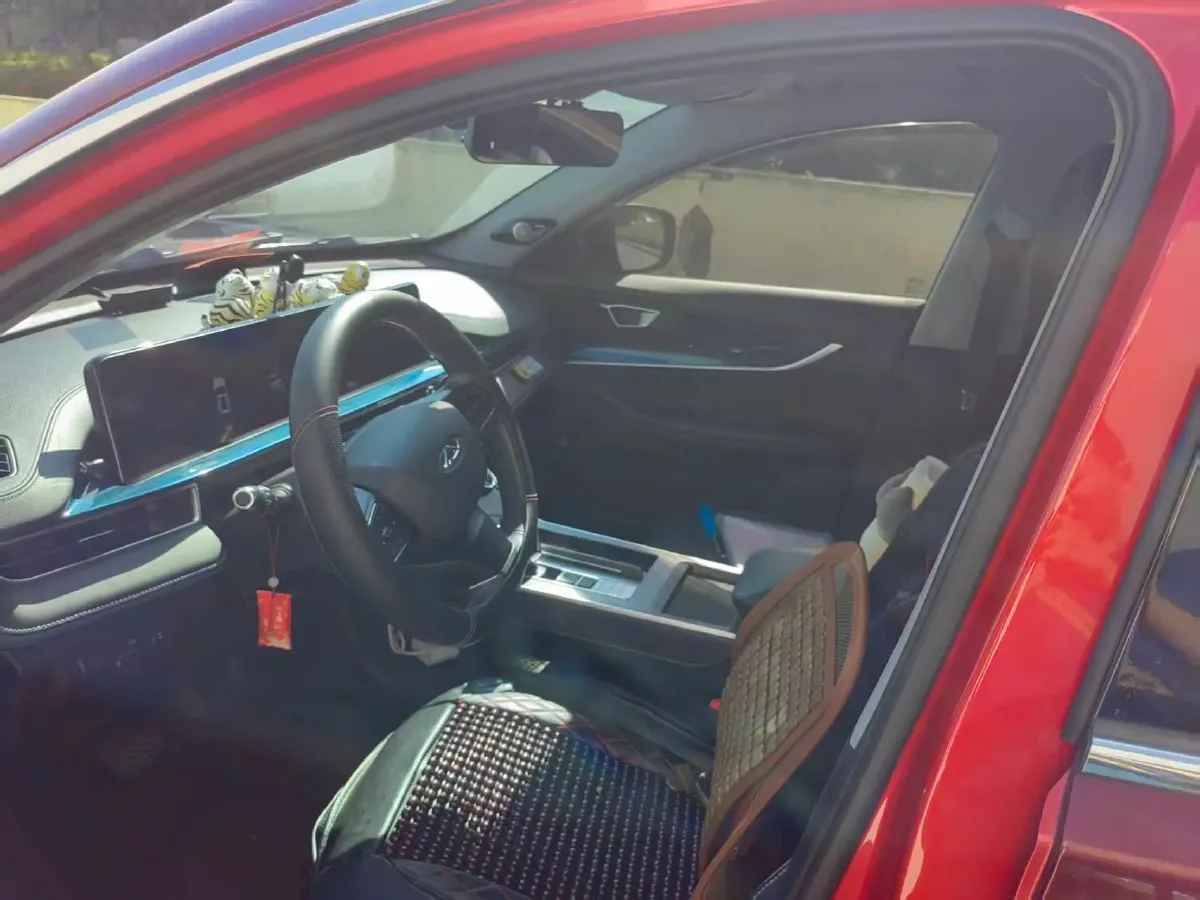 2021 Chery Tiggo 7 Plus 1.6T 197HP L4 7DCT,autocango,china used car exporter,china ev exporter,chinese used car exporter,chinese used ev exporter