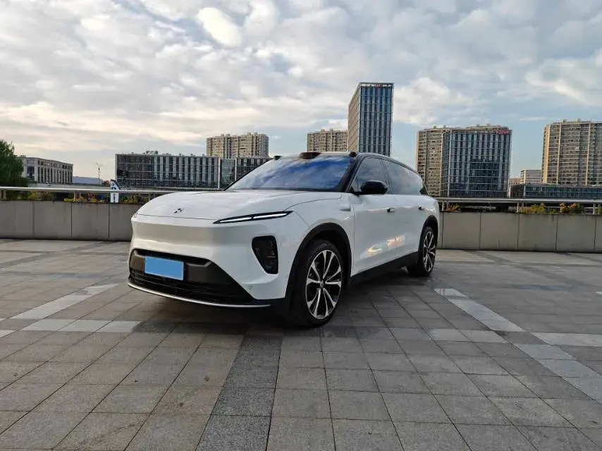 2023 NIO ES8 BEV 75KWH