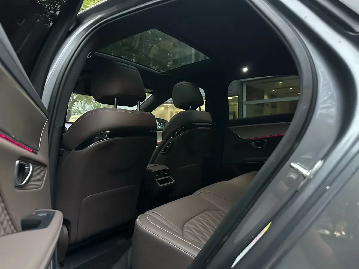 2023 BYD Han BEV 72KWH,autocango,china used car exporter,china ev exporter,chinese used car exporter,chinese used ev exporter