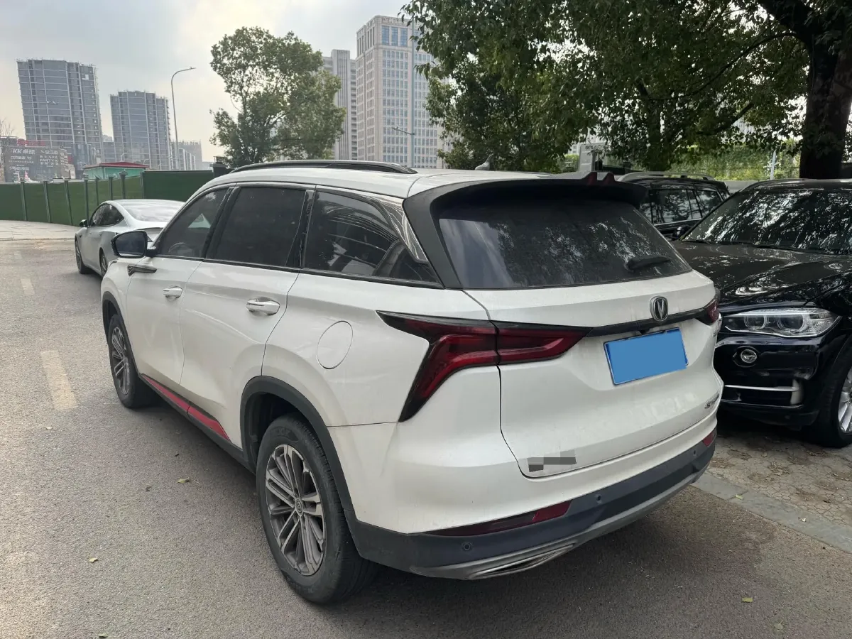 2021 ChangAn CS75 Plus 1.5T 178HP L4 6AT,autocango,china used car exporter,china ev exporter,chinese used car exporter,chinese used ev exporter