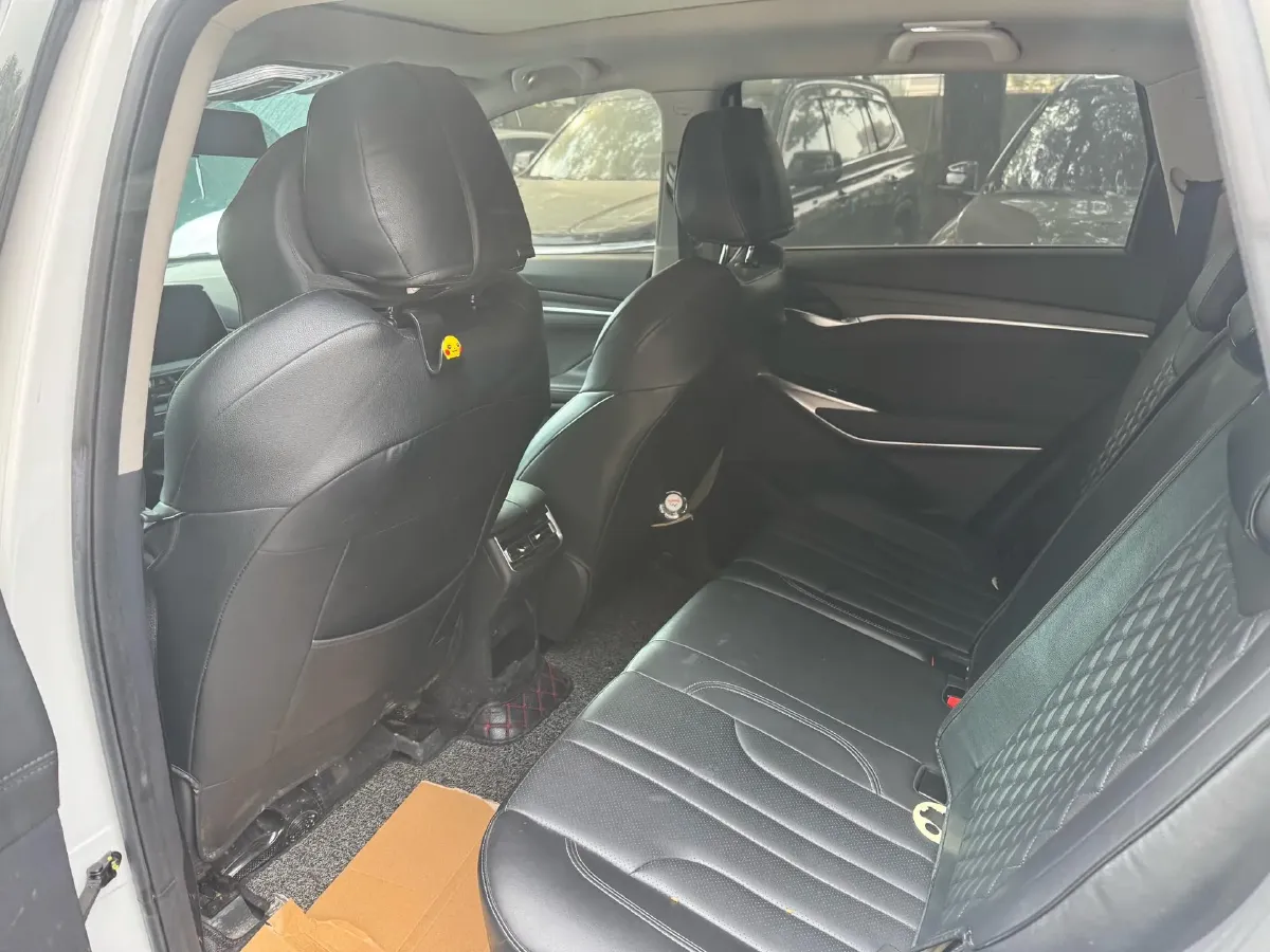 2021 ChangAn CS75 Plus 1.5T 178HP L4 6AT,autocango,china used car exporter,china ev exporter,chinese used car exporter,chinese used ev exporter