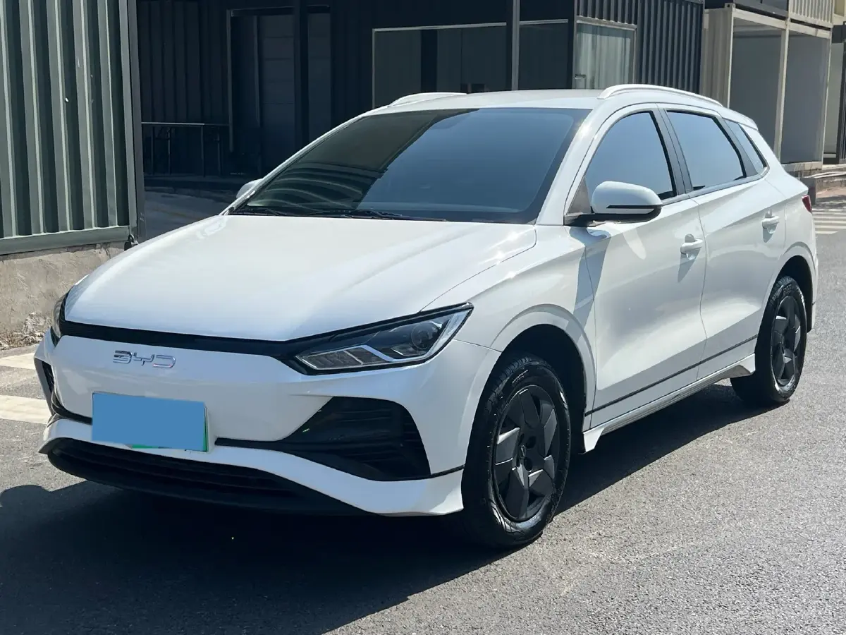 2024 BYD e2 BEV 43.2KWH