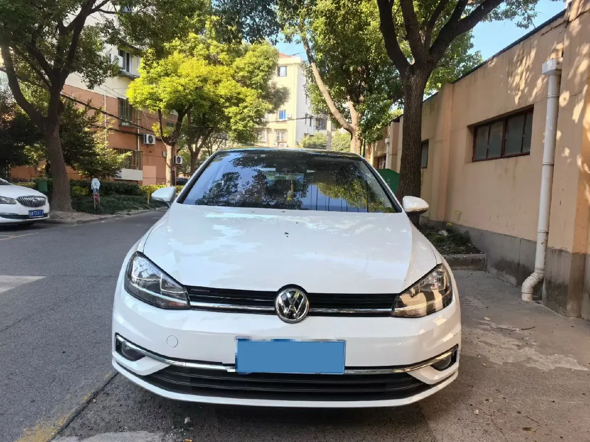 2019 Ford Focus 1.5T 184HP L3 8AT,autocango,china used car exporter,china ev exporter,chinese used car exporter,chinese used ev exporter