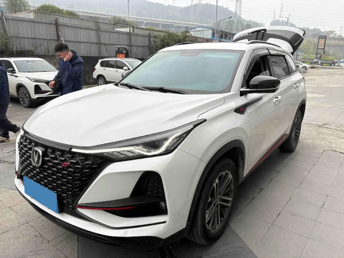 2021 ChangAn CS75 Plus 1.5T 178HP L4 6AT