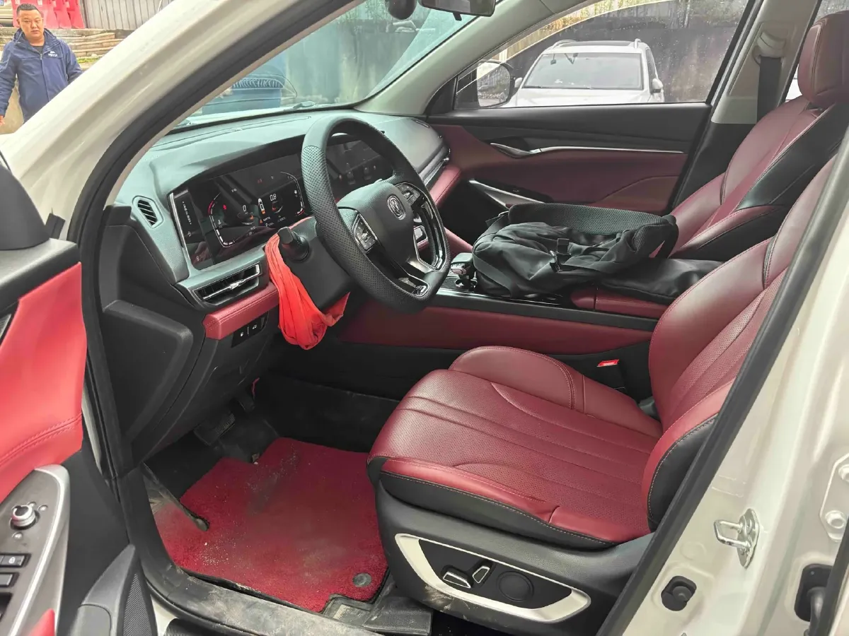 2021 ChangAn CS75 Plus 1.5T 178HP L4 6AT,autocango,china used car exporter,china ev exporter,chinese used car exporter,chinese used ev exporter