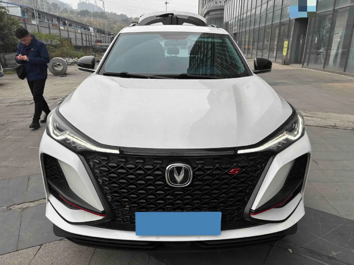 2021 ChangAn CS75 Plus 1.5T 178HP L4 6AT,autocango,china used car exporter,china ev exporter,chinese used car exporter,chinese used ev exporter