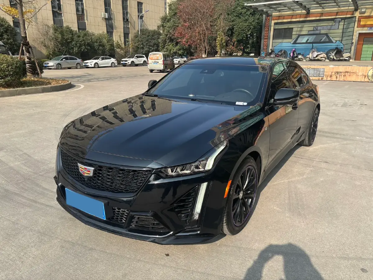 2021 Cadillac CT5 2.0T 237HP L4 10AT