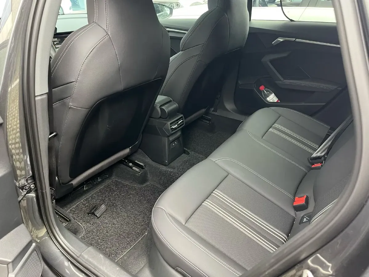 2023 Audi A3 1.4T 150HP L4 7DCT,autocango,china used car exporter,china ev exporter,chinese used car exporter,chinese used ev exporter