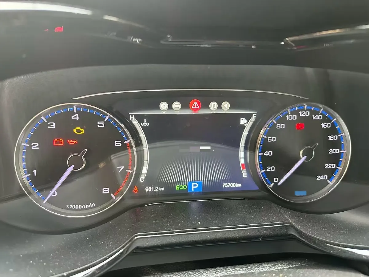 2017 GAC Trumpchi GS8 2.0T 201HP L4 6AT,autocango,china used car exporter,china ev exporter,chinese used car exporter,chinese used ev exporter