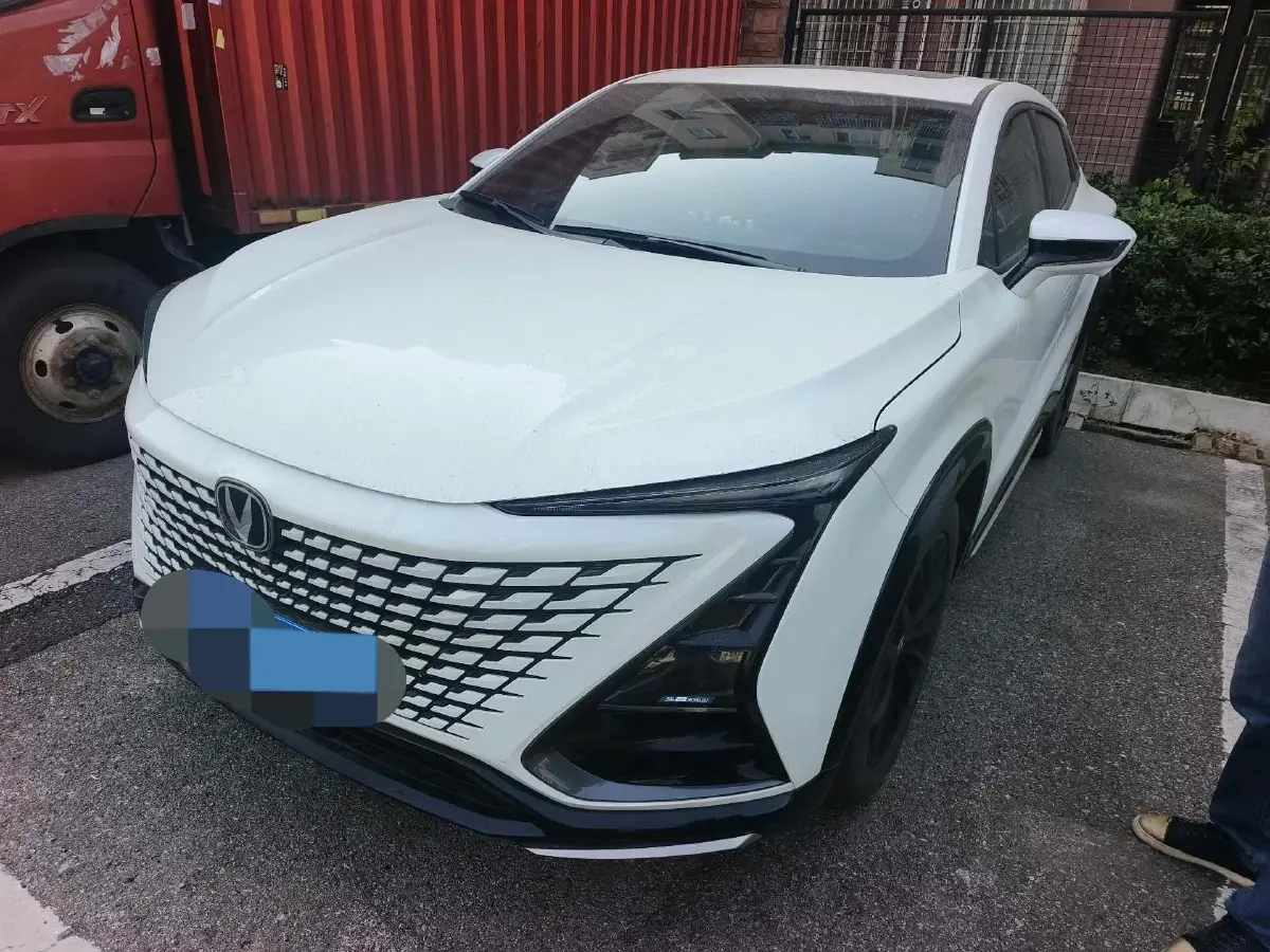 2023 ChangAn UNI-T 1.5T 188HP L4 7DCT