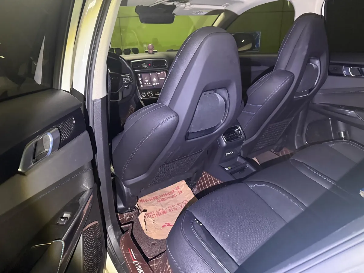 2018 Isuzu Mu-X 3.0T 177HP L4 6AT,autocango,china used car exporter,china ev exporter,chinese used car exporter,chinese used ev exporter