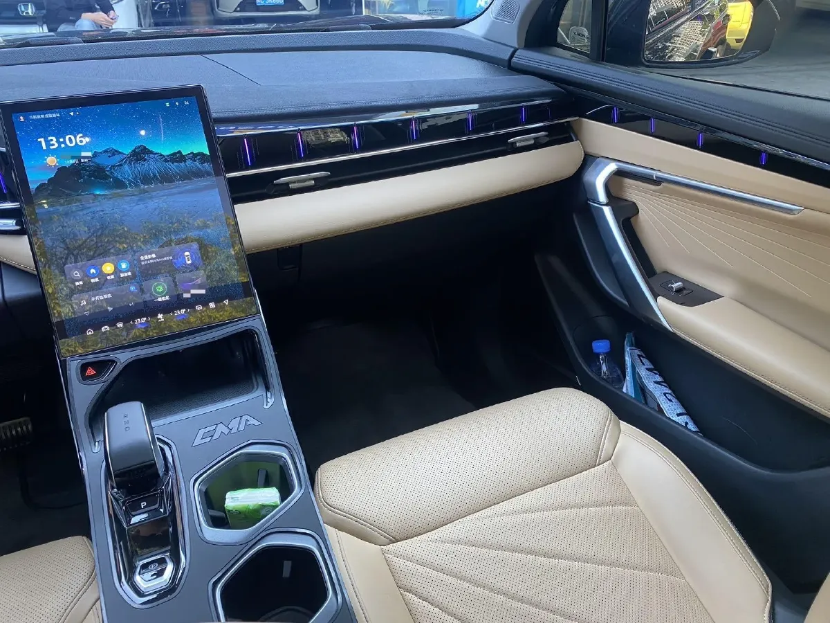 2024 Geely StarRay 1.5T 181HP L4 7DCT,autocango,china used car exporter,china ev exporter,chinese used car exporter,chinese used ev exporter