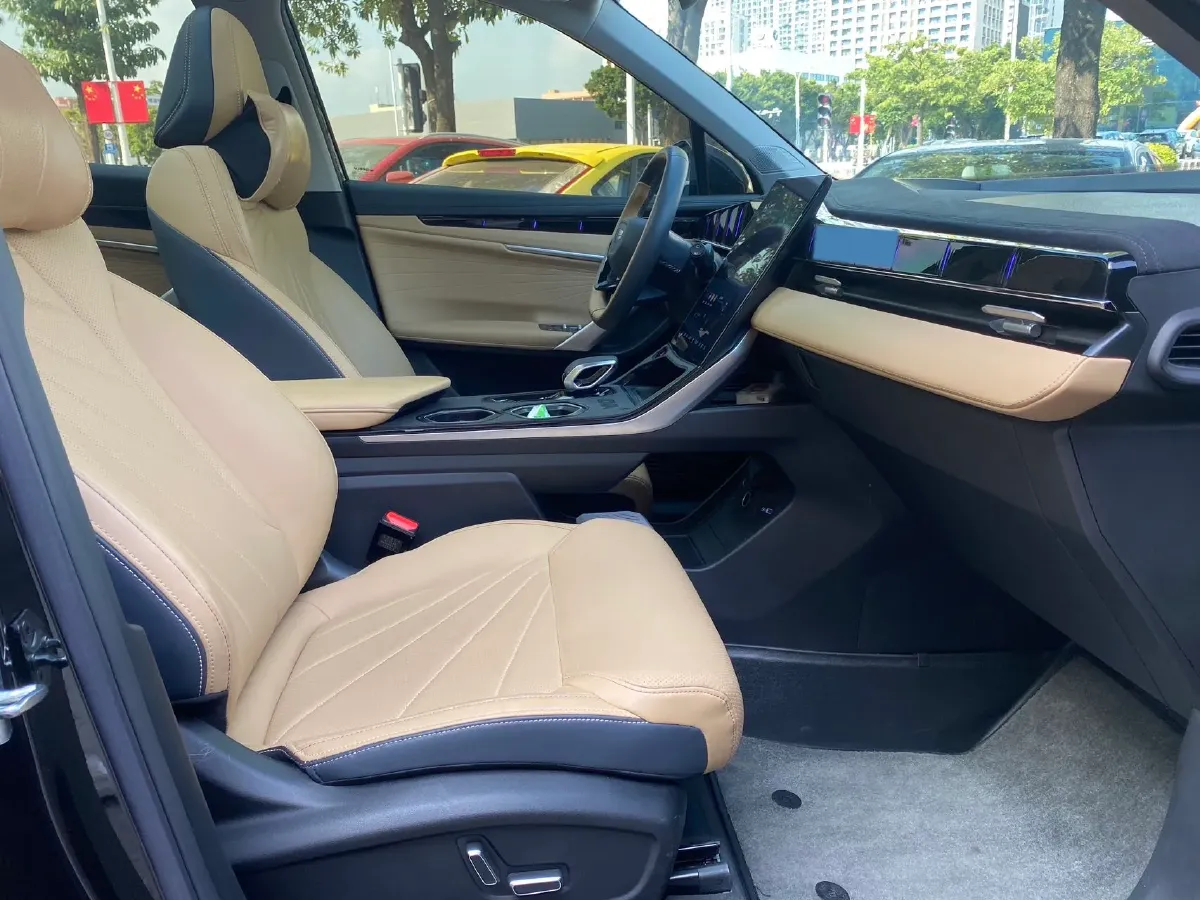 2024 Geely StarRay 1.5T 181HP L4 7DCT,autocango,china used car exporter,china ev exporter,chinese used car exporter,chinese used ev exporter