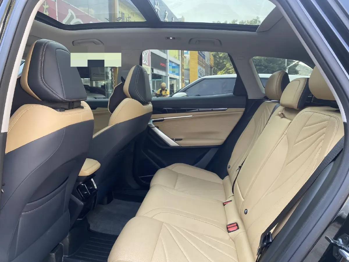 2024 Geely StarRay 1.5T 181HP L4 7DCT,autocango,china used car exporter,china ev exporter,chinese used car exporter,chinese used ev exporter